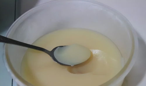 钓鱼饵料加入酵母粉的神奇效果，诱鱼效果翻倍！