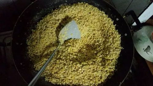 钓鱼饵料窝料菜饼怎么做？传统方法与实用技巧全解析