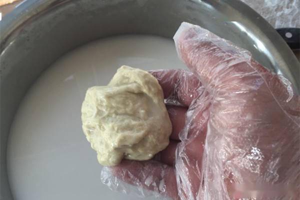 钓鱼饵料加猪肉馅效果怎么样？揭秘猪肉馅的钓鱼秘籍！
