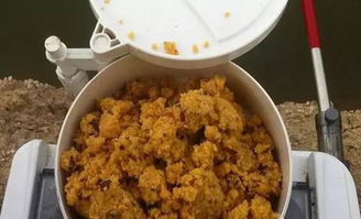 钓鱼饵料怎么拌的多一点？掌握这5个秘籍，饵料量翻倍！