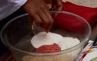 自制鱼干子钓鱼饵料全攻略，手把手教你制作超诱鱼饵！