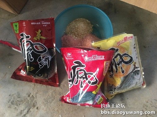 钓鱼王诱鱼饵料怎么样?深度评测与使用心得