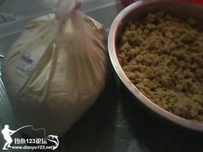 海竿钓鱼饵料快速浸泡秘籍，3分钟搞定诱鱼高手