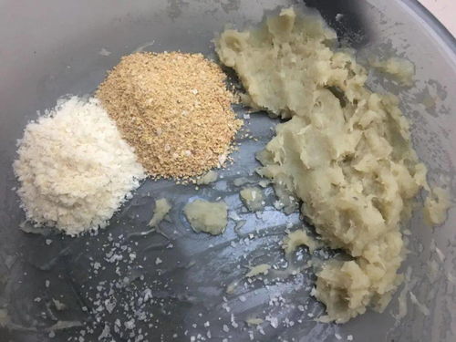 鱼饵不粘手?这些方法帮你解决饵料粘性问题