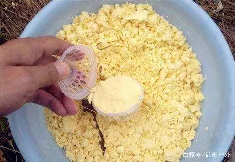 钓鱼饵料面包怎么做的?自制面包饵的秘方与配方大公开!
