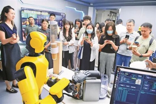 深圳南山要建机器人商圈