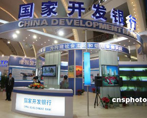 如何通过银行服务构建抗周期投资组合？