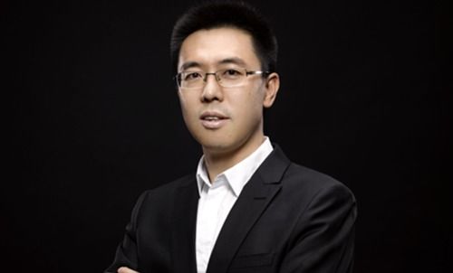 维业股份：董事长张巍因个人原因辞职