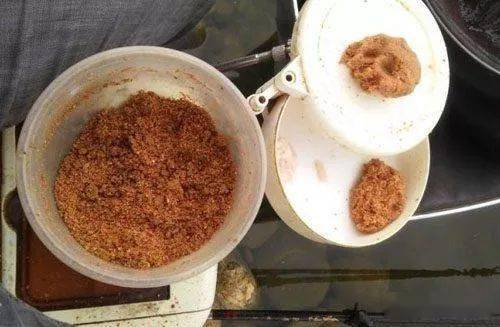 黑雕钓鱼饵料配比，提升钓鱼效果的秘诀